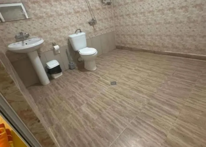 елит * Kostinbrod